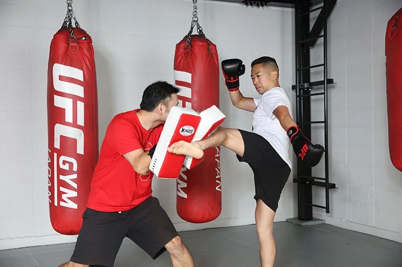 Kickboxing coaching at UFC Gym Japan
